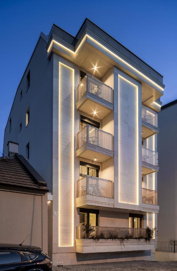 Belly 1 Apartment เบลเกรด ภายนอก รูปภาพ